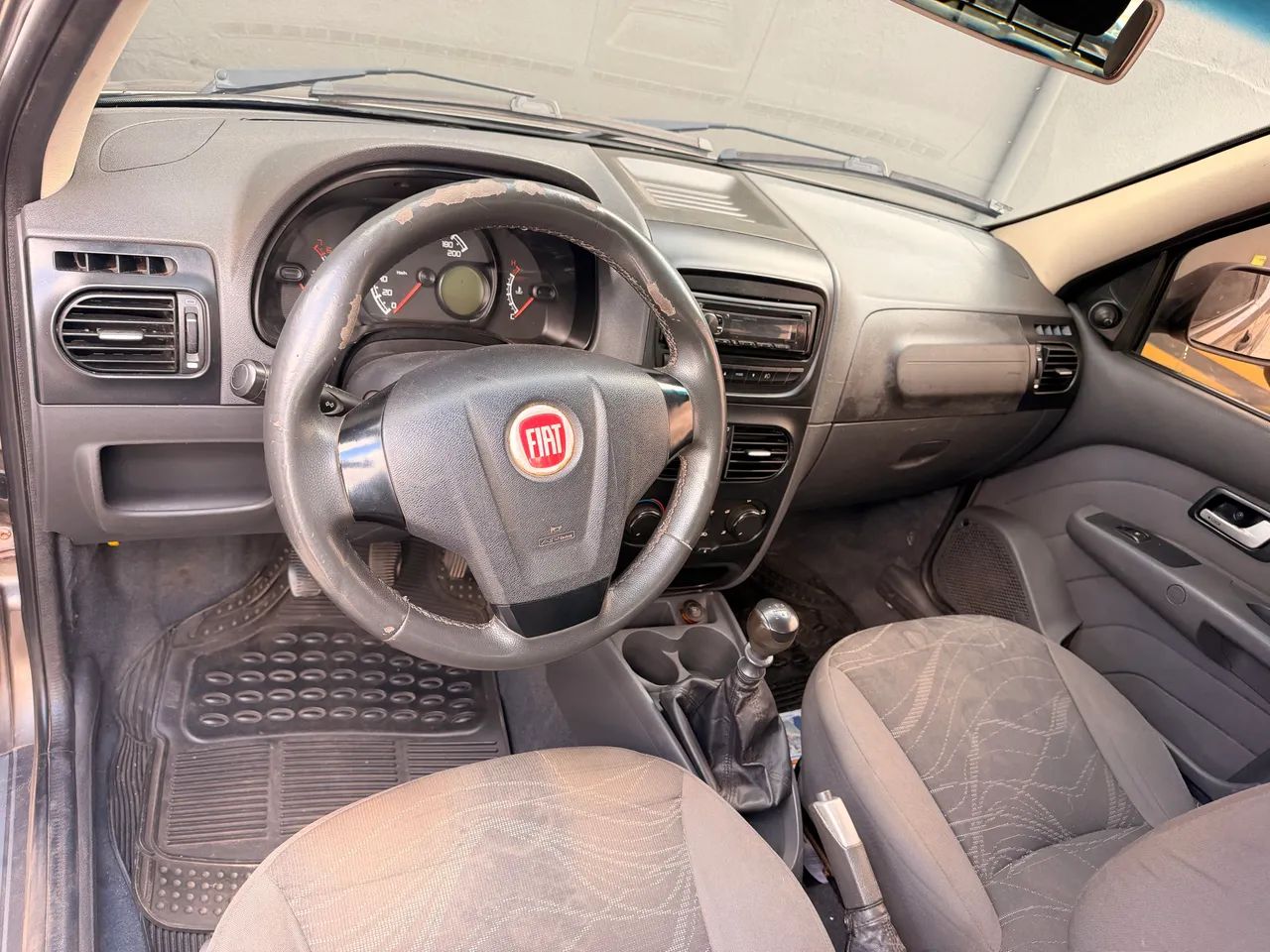 Fiat Strada Working Celeb.1.4 Fire Flex 8V CD 2015 - Foto 3