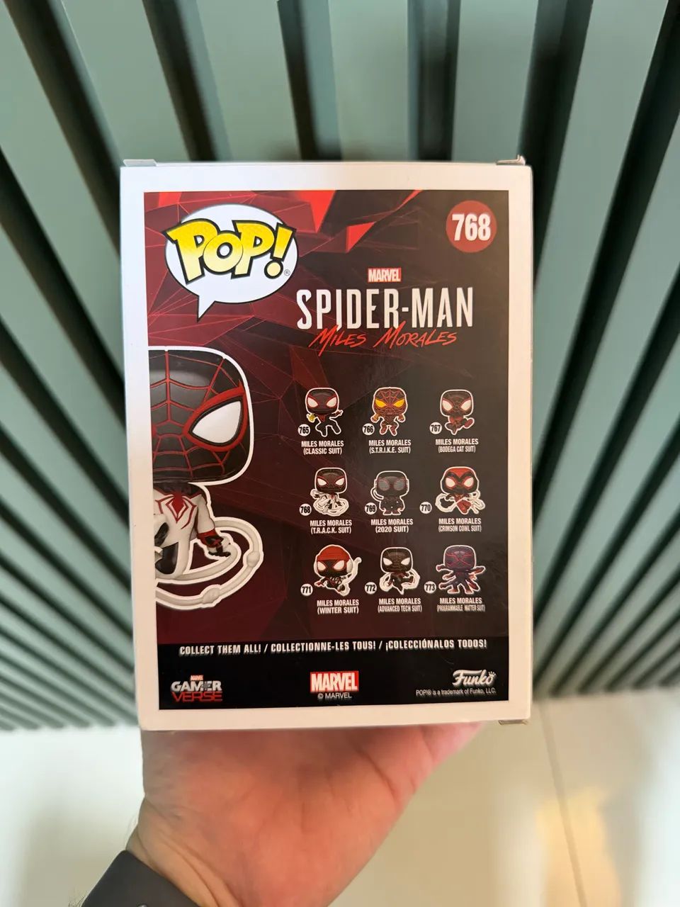Funko Spider Man Miles Morales (Track Suit) - 768 - Foto 4