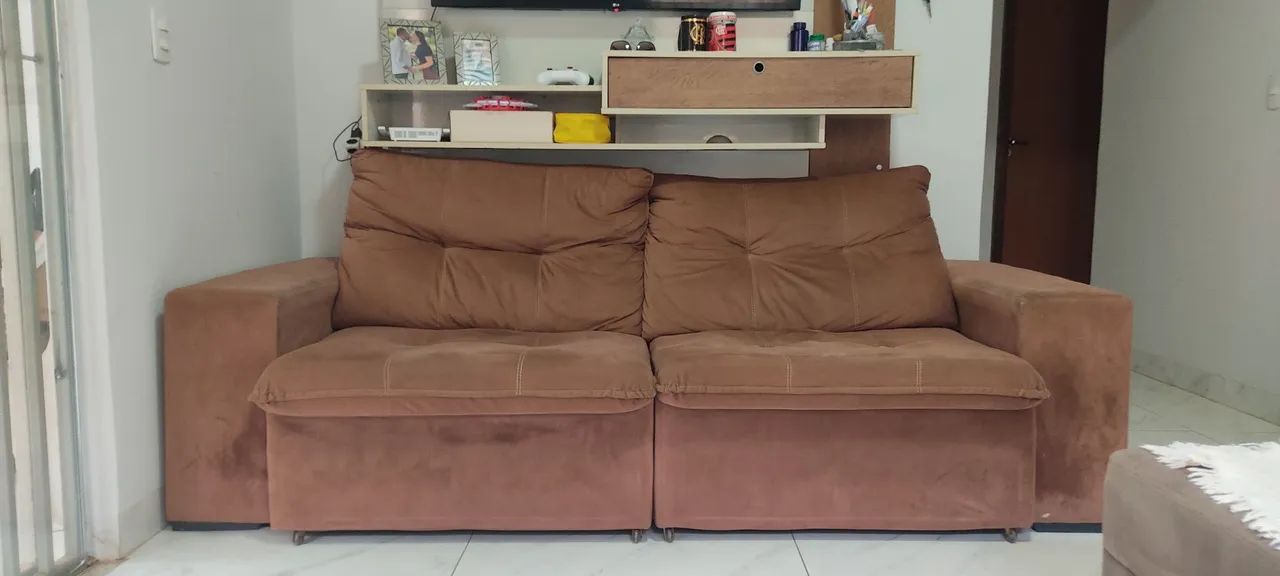 Vende-se Sofá Retrátil e Reclinável 
