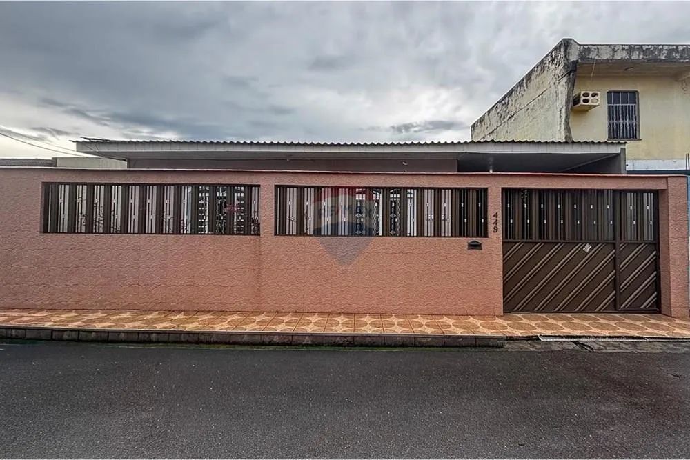 VENDO CASA NO CONJUNTO AJURICABA