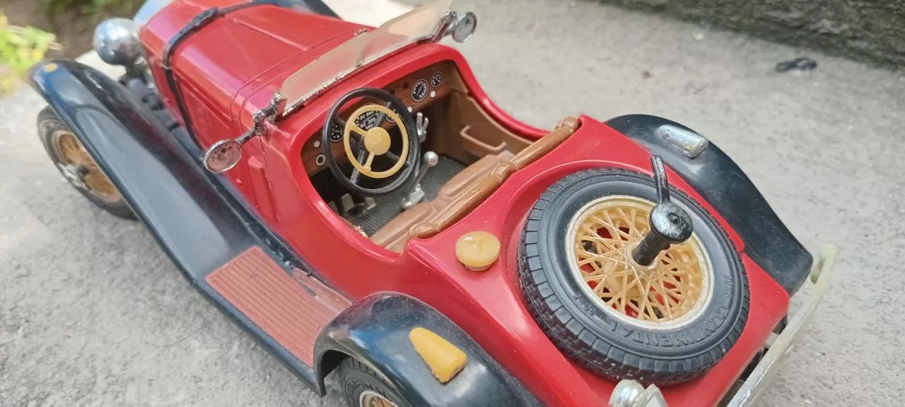 Miniatura Mercedes Benz SSK 1928 - 1/18 - Foto 3