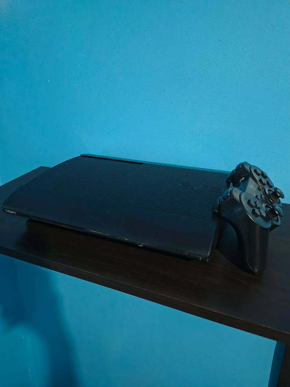 PS3 desbloqueado com controle e jogos instalados 