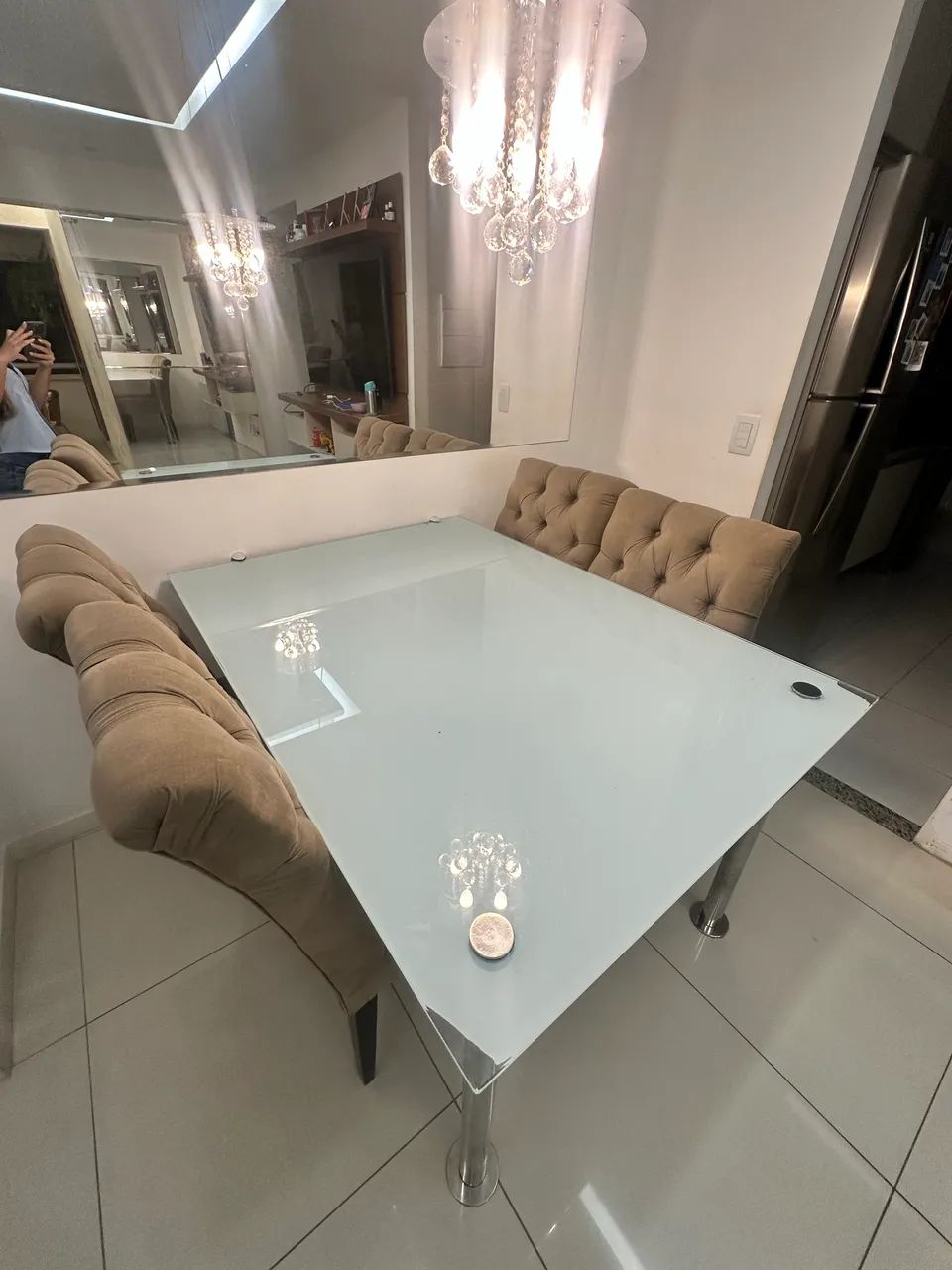 Mesa com 4 cadeiras 