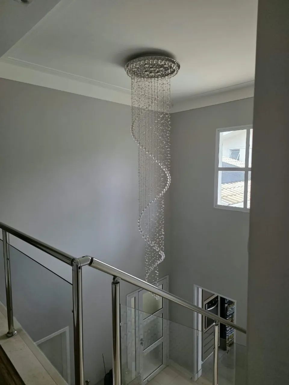 Lustre em cascata longa.Conservado  - Foto 4