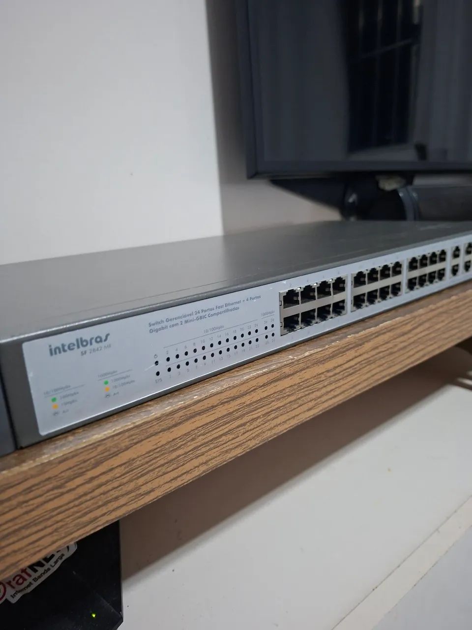 Switch intelbras SF 2842 MR gerenciável 