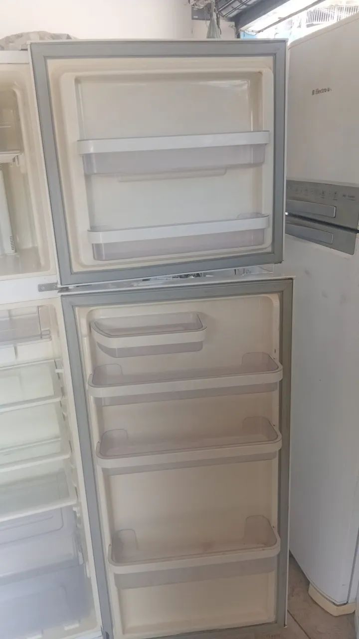 Electrolux DFN42 370L 127v  - Foto 3