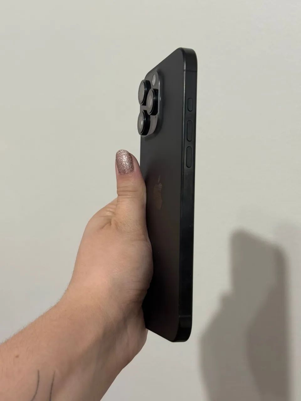 iPhone 16 Pro Max 256GB Black Titanium c/ Nota - Celulares e