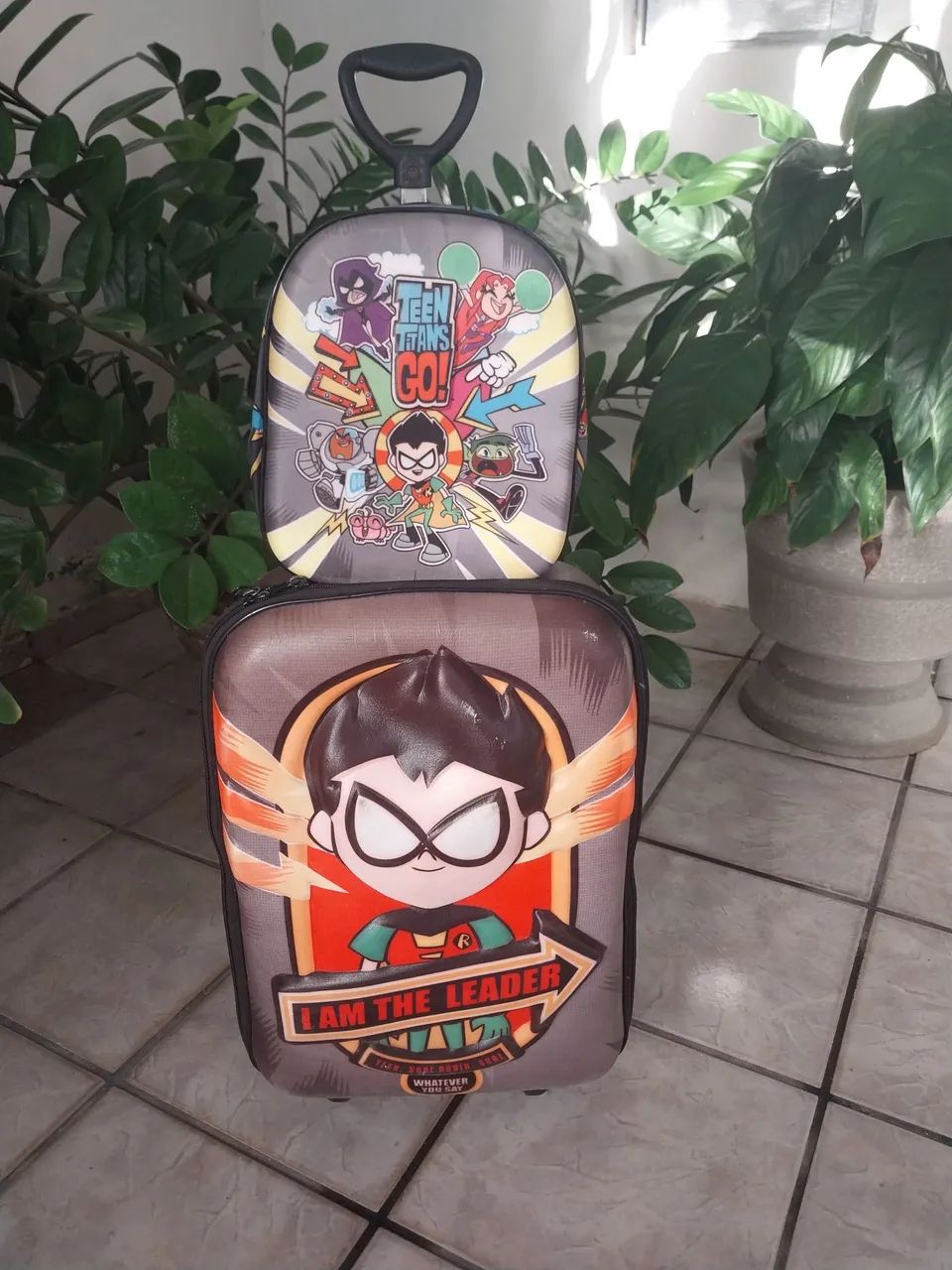 Mochila escolar com lancheira