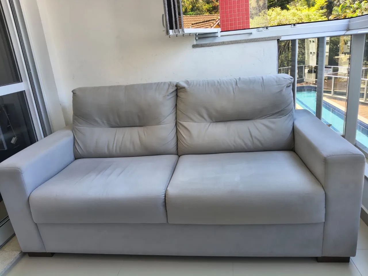 Sofá Herval 2 Lugares Cinza - Estado de Novo! (Pouquíssimo Uso) - Foto 2
