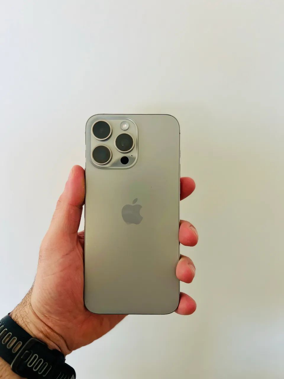 iPhone 15 Pro Max 256GB Titânio Natural - Impecável + Capa X-One - Foto 3