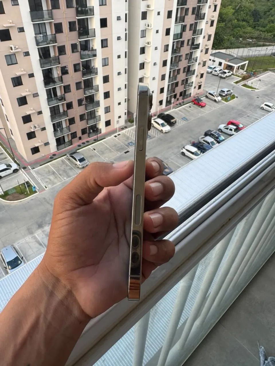 Vendo ou troco iPhone 13 Pro Max  - Foto 4