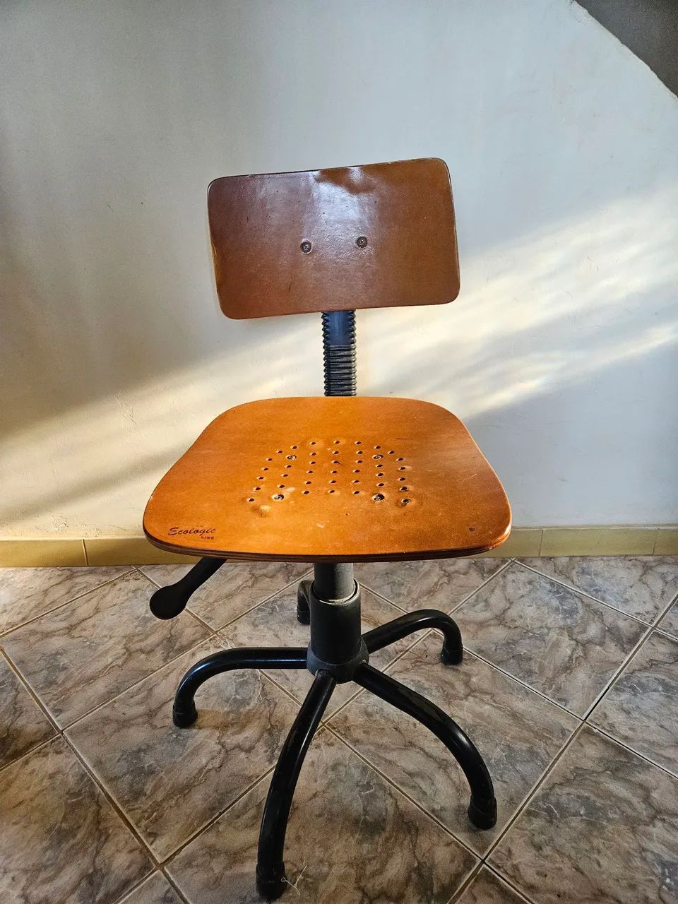 Cadeira de costura  - Foto 2
