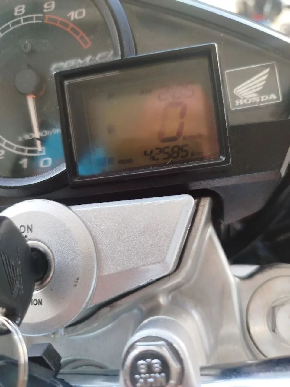Cb 300R 2010 - Foto 5