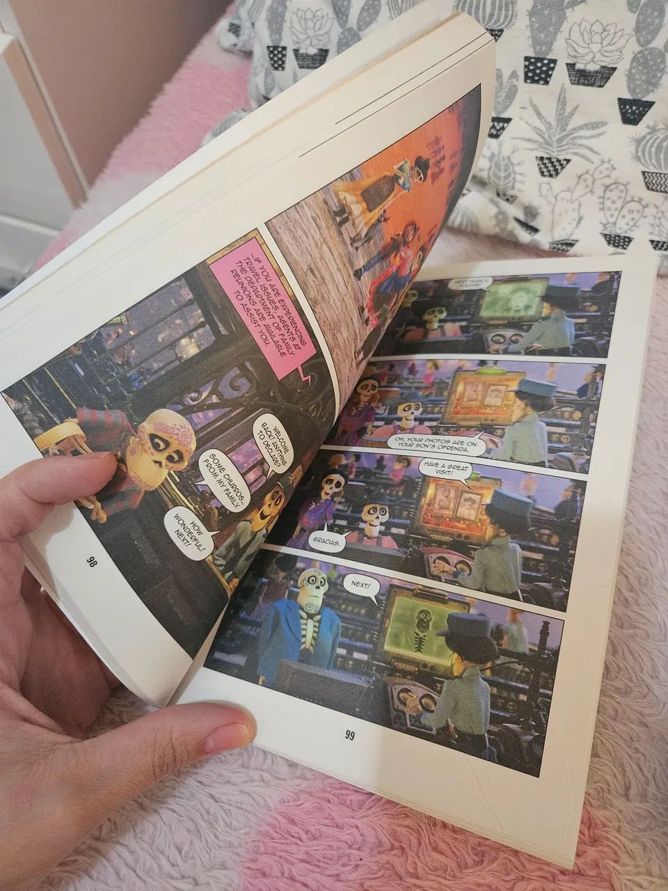 3 livros História Cinematográfica em imagens - Big Hero 6, Divertidamente e Coco - Foto 4