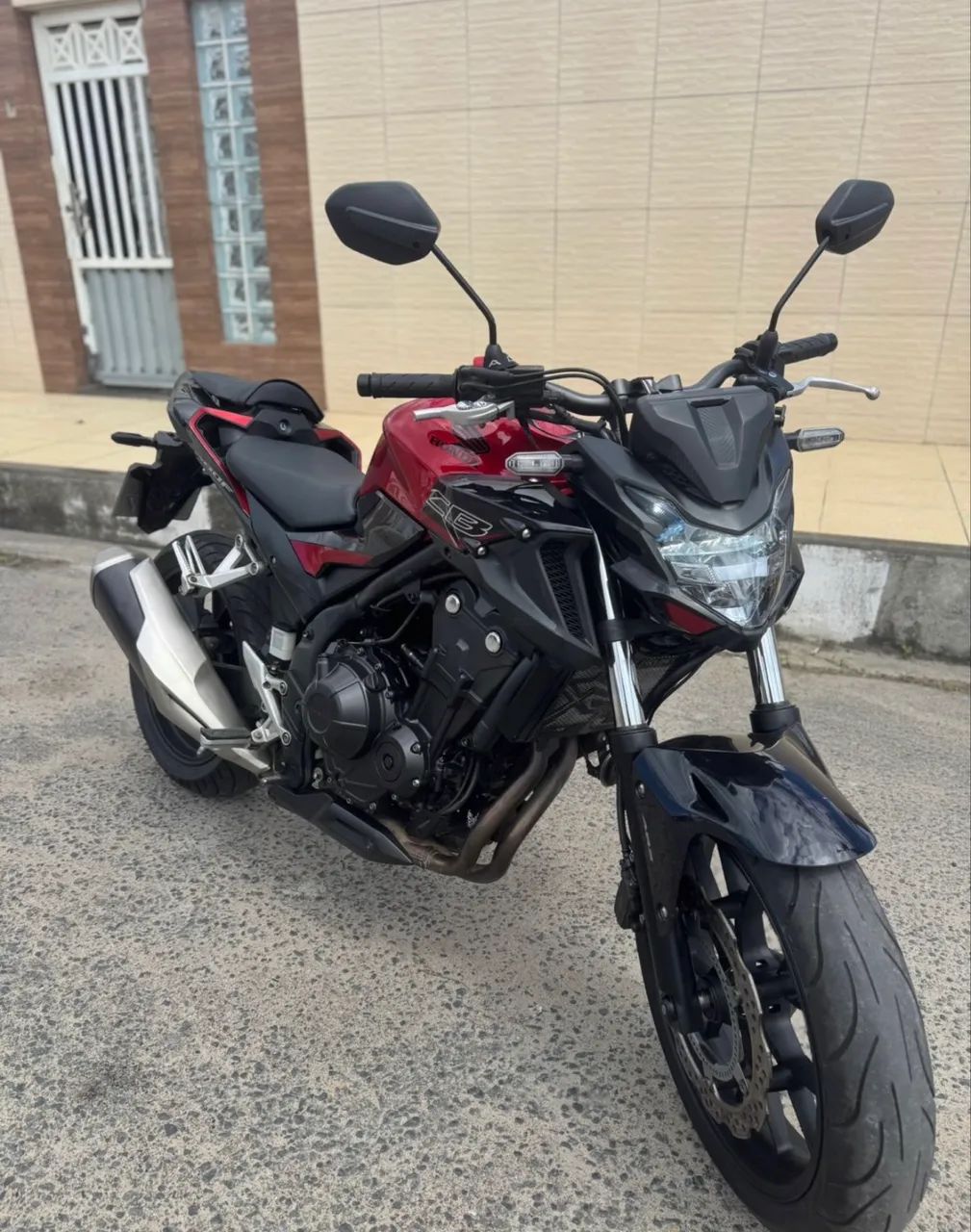 VENDO CB NOVA 