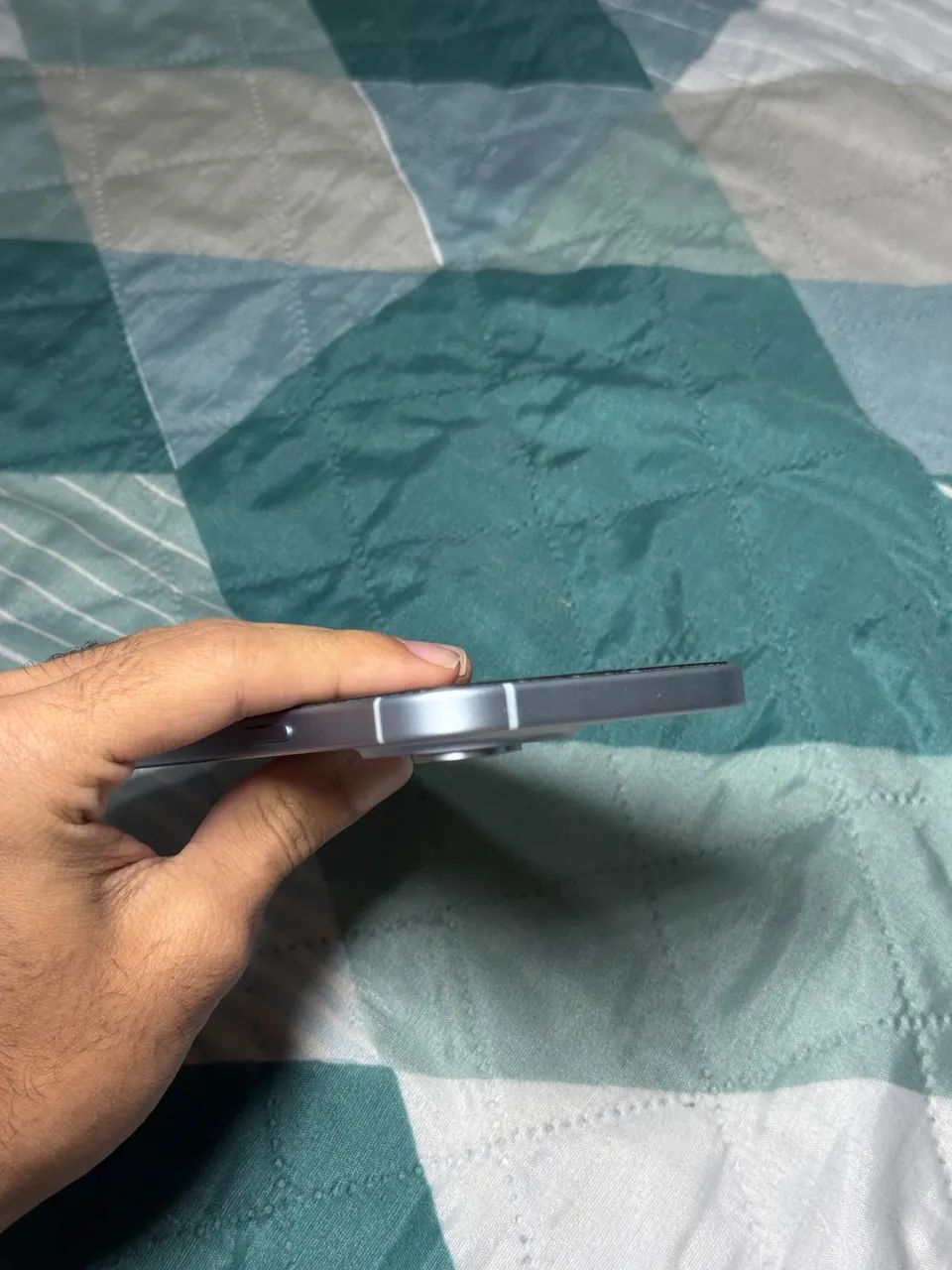 iPhone 15  - Foto 2