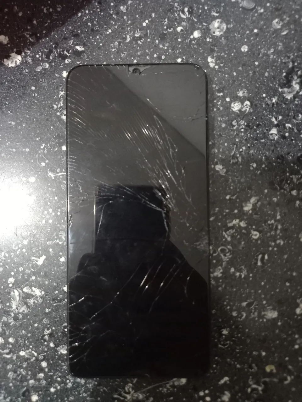 MOTO E22 PARA TIRAR PEÇAS  - Foto 2