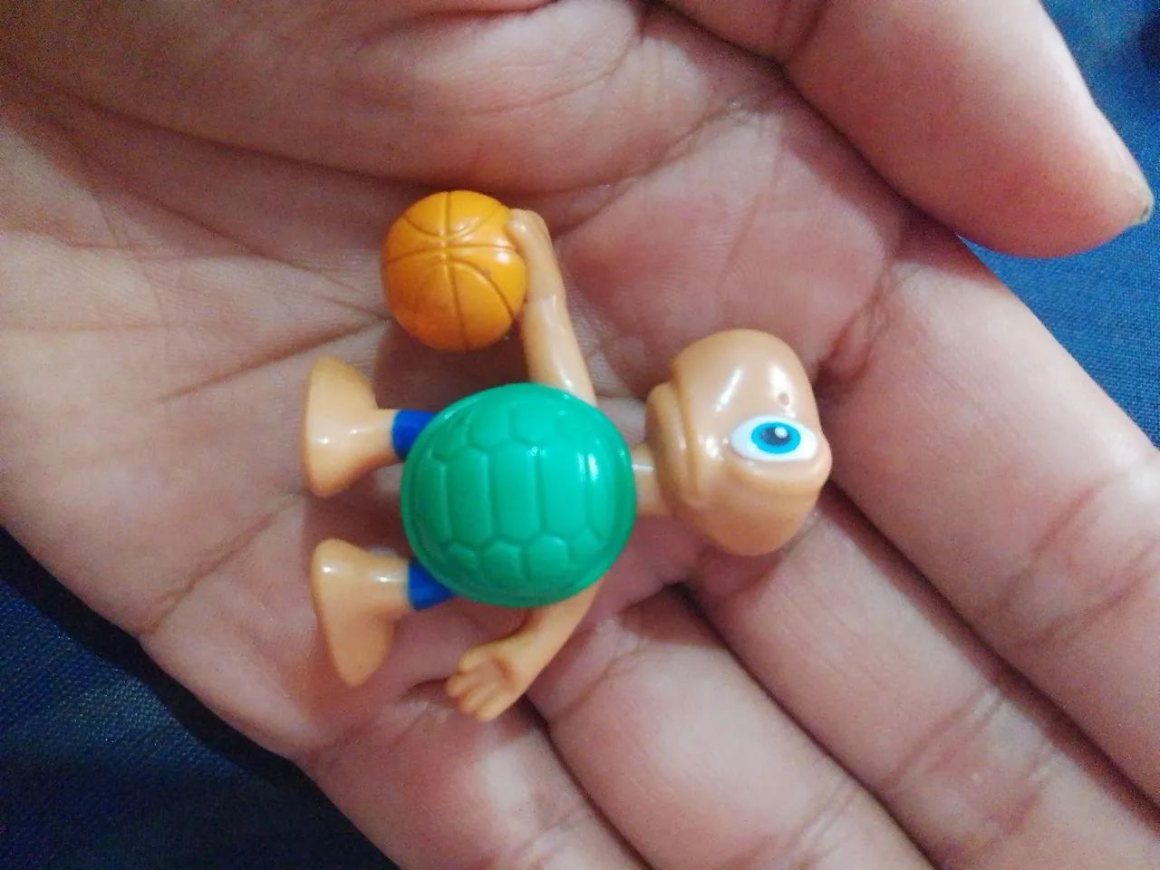 Boneco Tortuguita Basquete - Foto 3