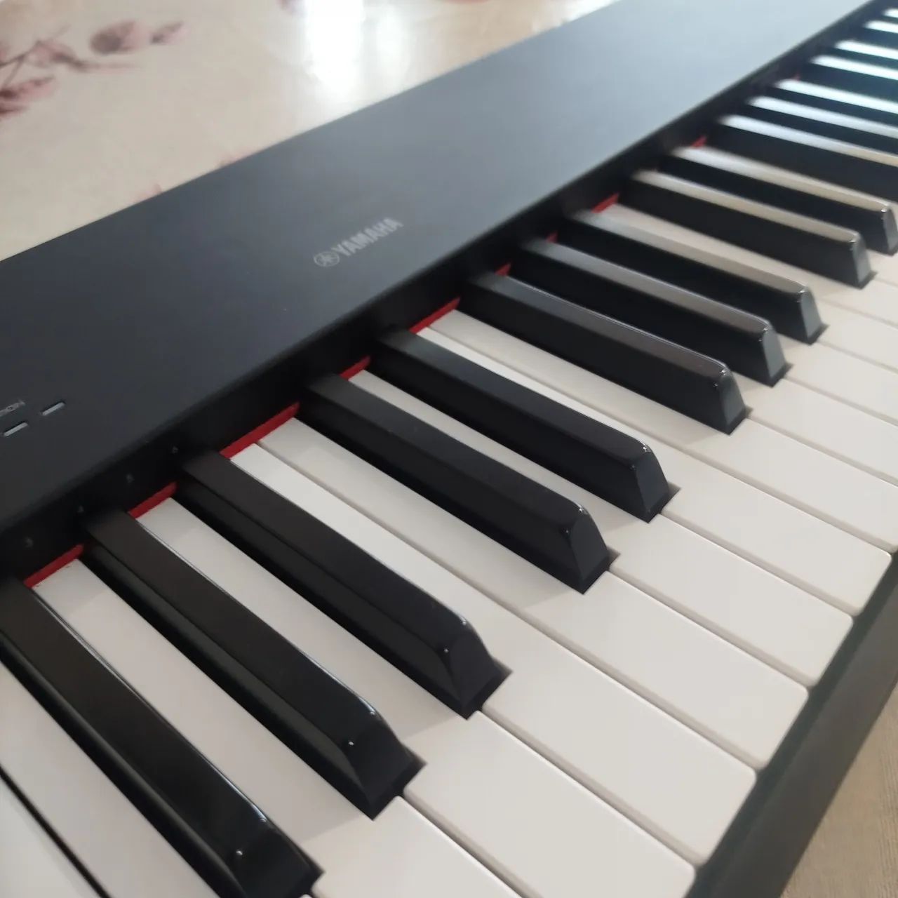 Pianos Yamaha P225 impecável  - Foto 3