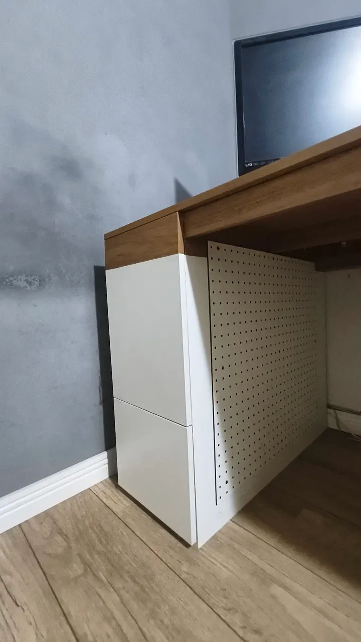 Mesa de escritório sob medida.  - Foto 5
