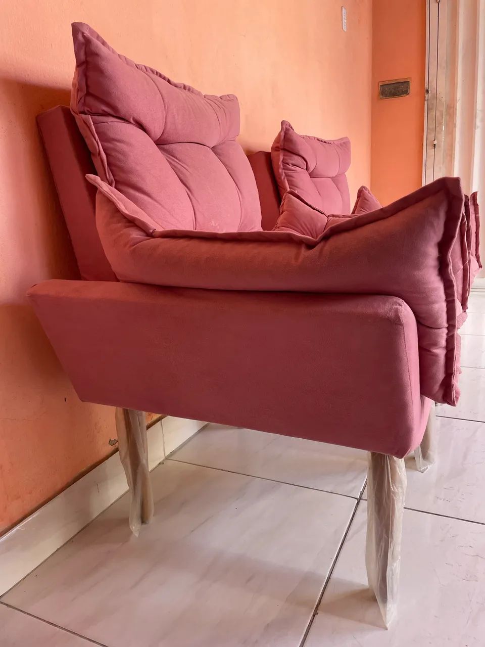 Poltronas lindas as duas por 350,00