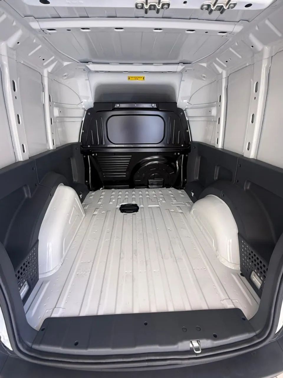 Fiat Fiorino Fiorino Endurance 1.3 Flex 8V 2p 2026