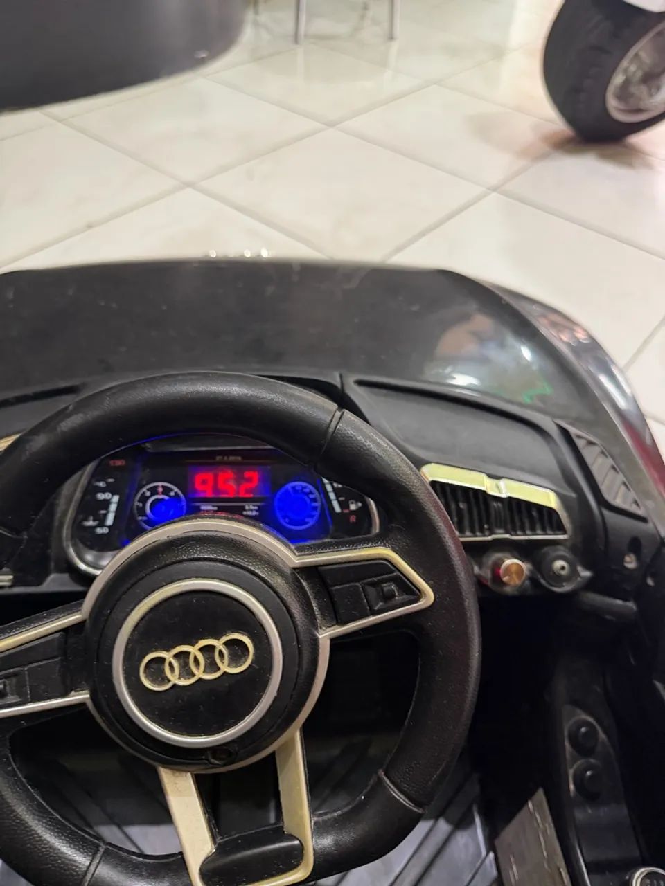Mini audi eletrônico 12v - Foto 5