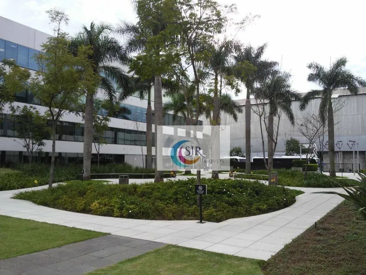 Conjunto Comercial de 1.720m² úteis com 50 vagas em Edifício Triple A!! - Foto 15