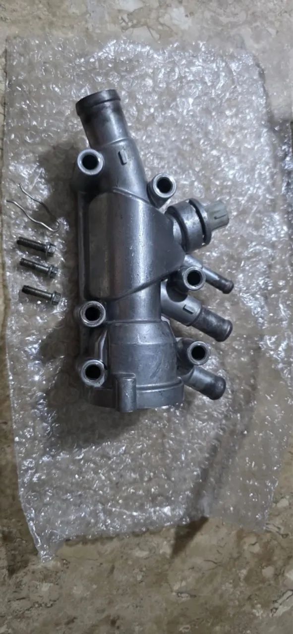 Carcaça da válvula termostática do motor Zetec Rocan 2008 à 2018 (Fiesta e Ecosport).  - Foto 3