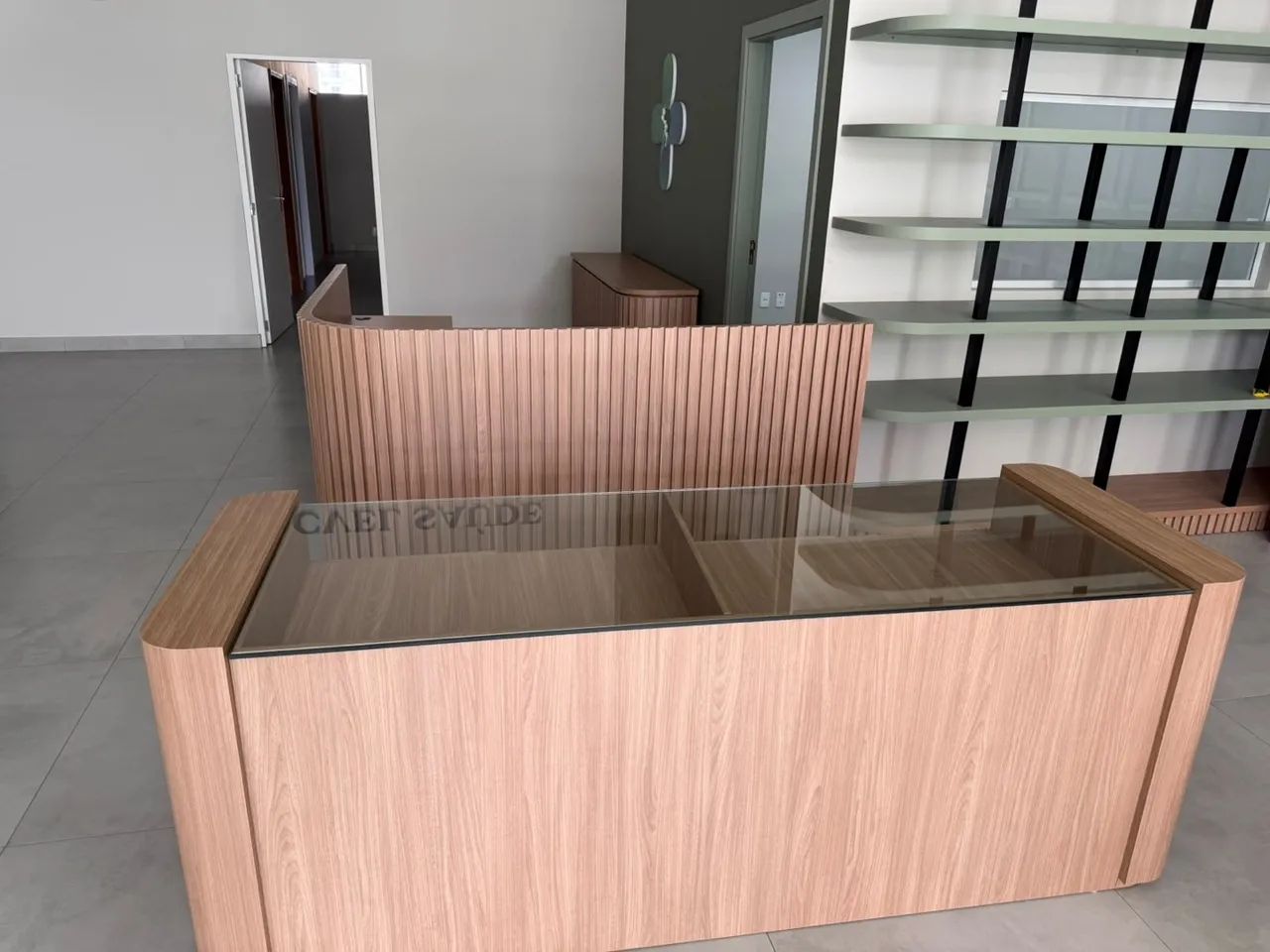 Mobiliário comercial planejado completo - Cascavel - Foto 2