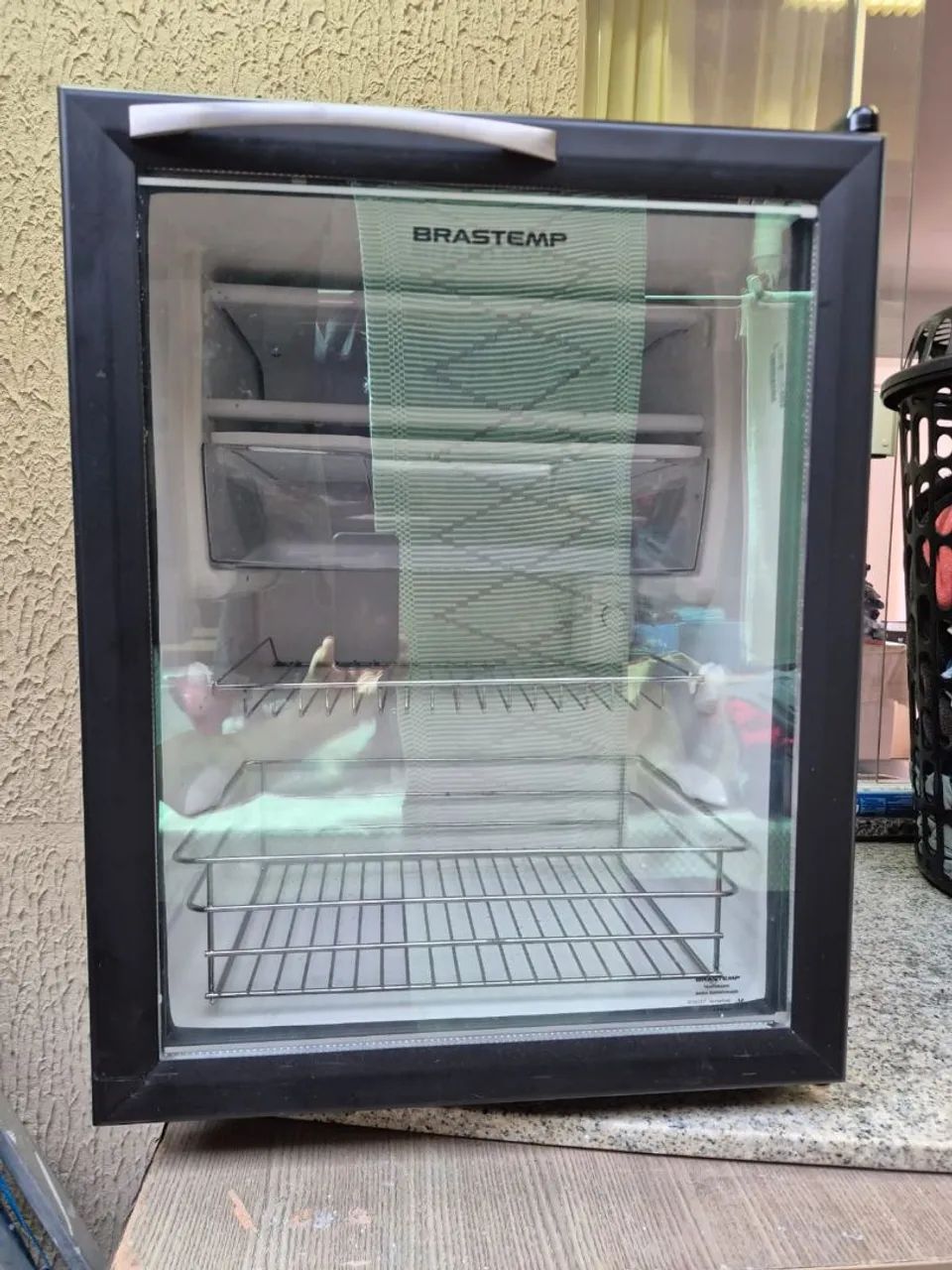 Frigobar Brastemp BZA08A
