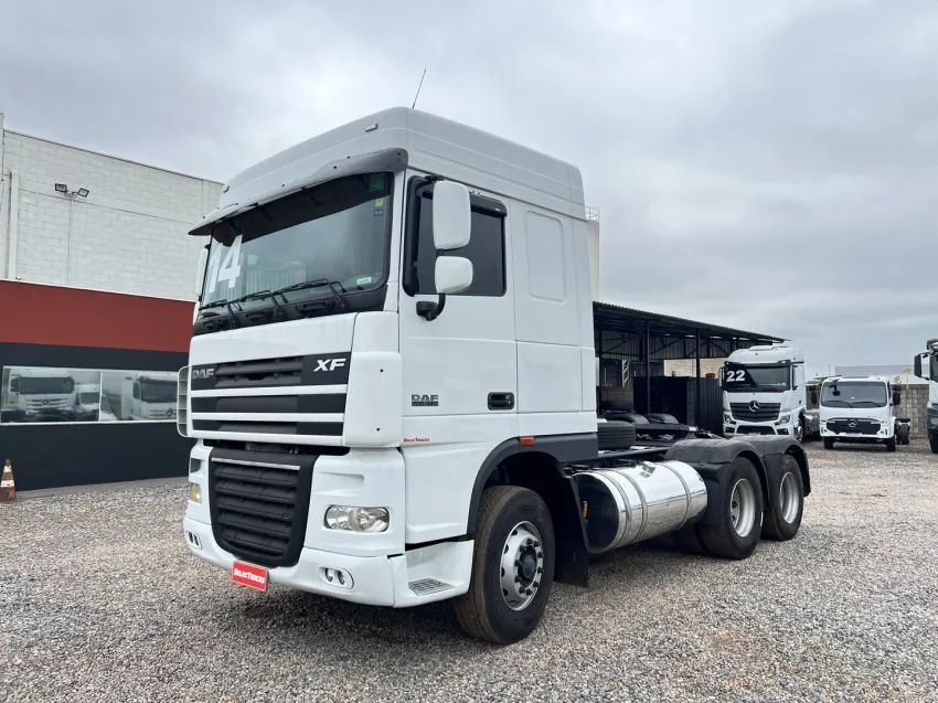 DAF / XF 105 FTT 460 6X4 (DIESEL)(E5) - Foto 2