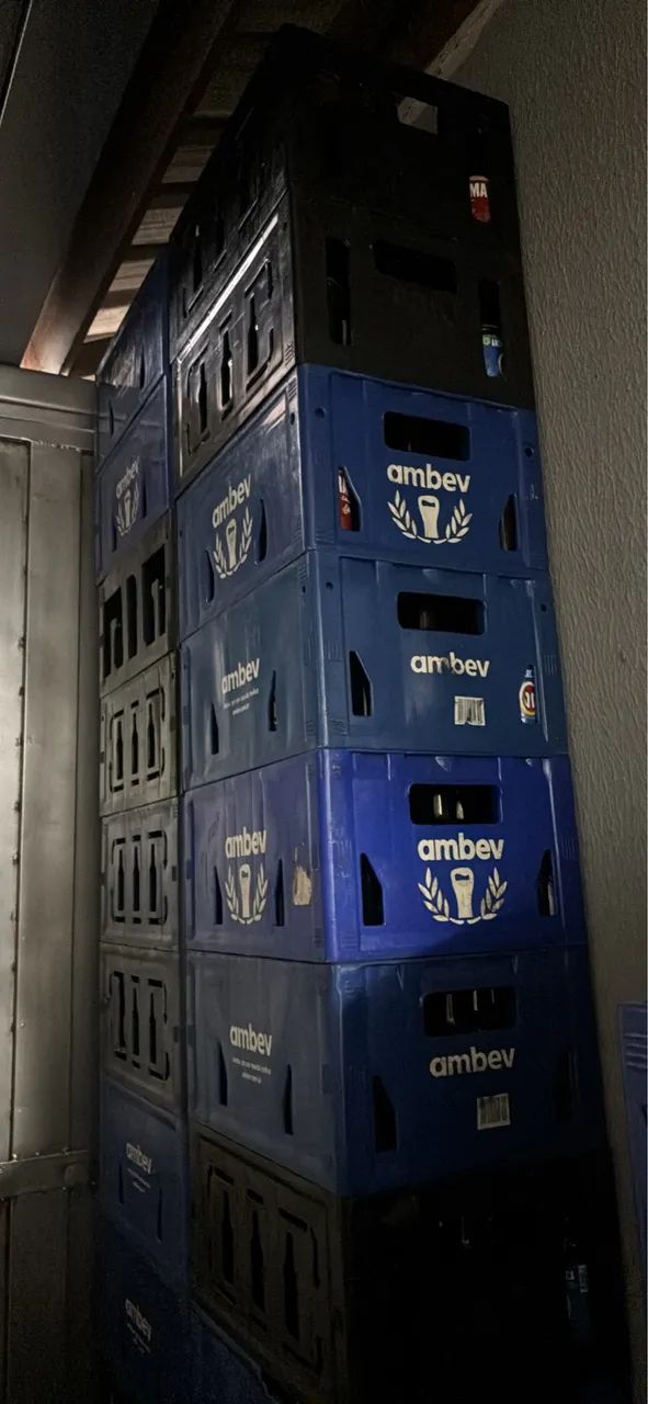 Vendo caixa da Anbev de Romarinho 