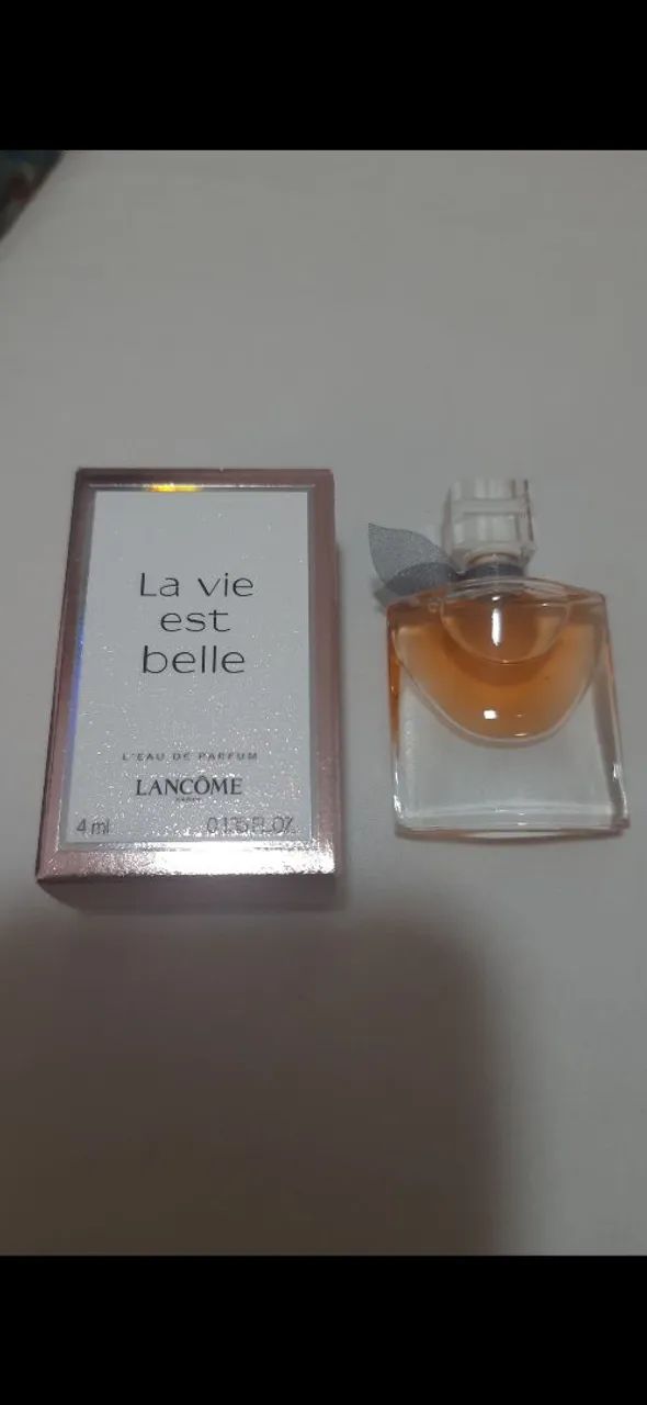 Miniatura La Vie Est Belle Eau de Parfum 4 ml, da Lancôme.