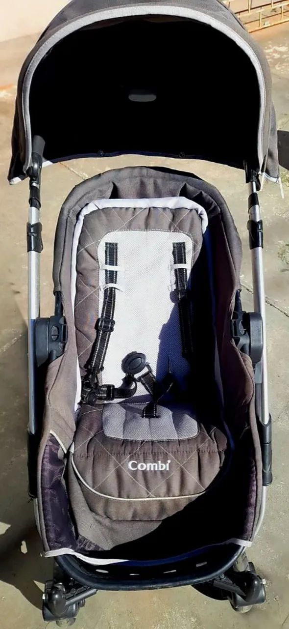 Carrinho de bebê Combi