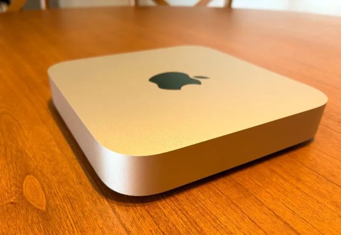 Mac Mini M2 - 8gb de Memória unificada, 256gb de armazenamento