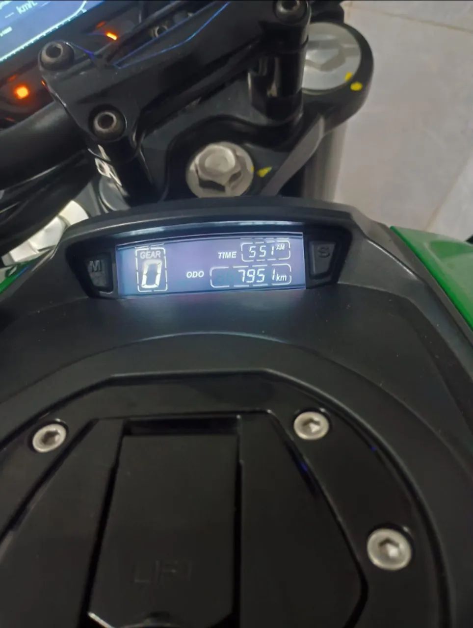 Moto Bajaj 400 - Foto 5