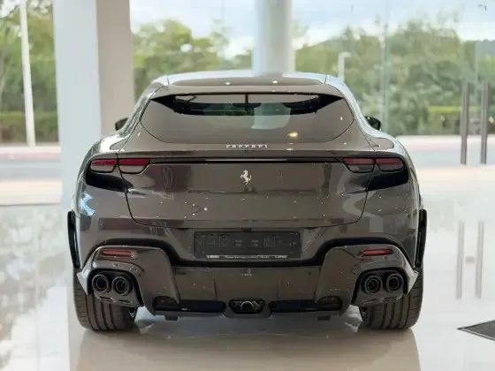 Ferrari Purosangue 6.5 V12 725cv, foto 4 de 20
