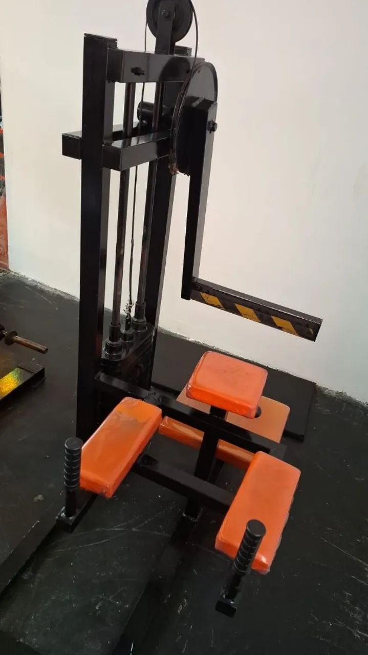 Maquina gluteo  - Foto 2
