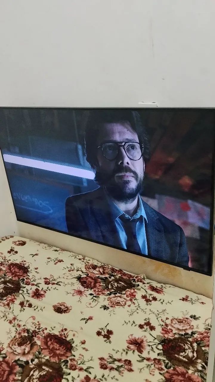 Tv Samsung 4k 50 polegadas 8600f nova - Foto 3