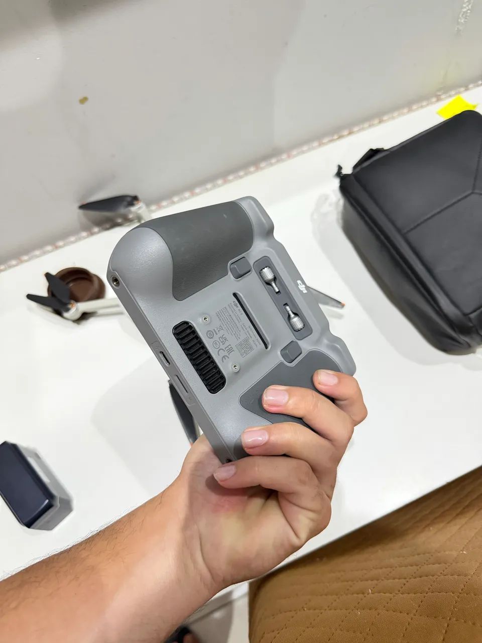 DRONE MINI 4 PRO - CONTROLE NOVO - Foto 5