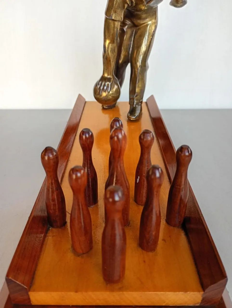 Troféu antigo de boliche  - Foto 5
