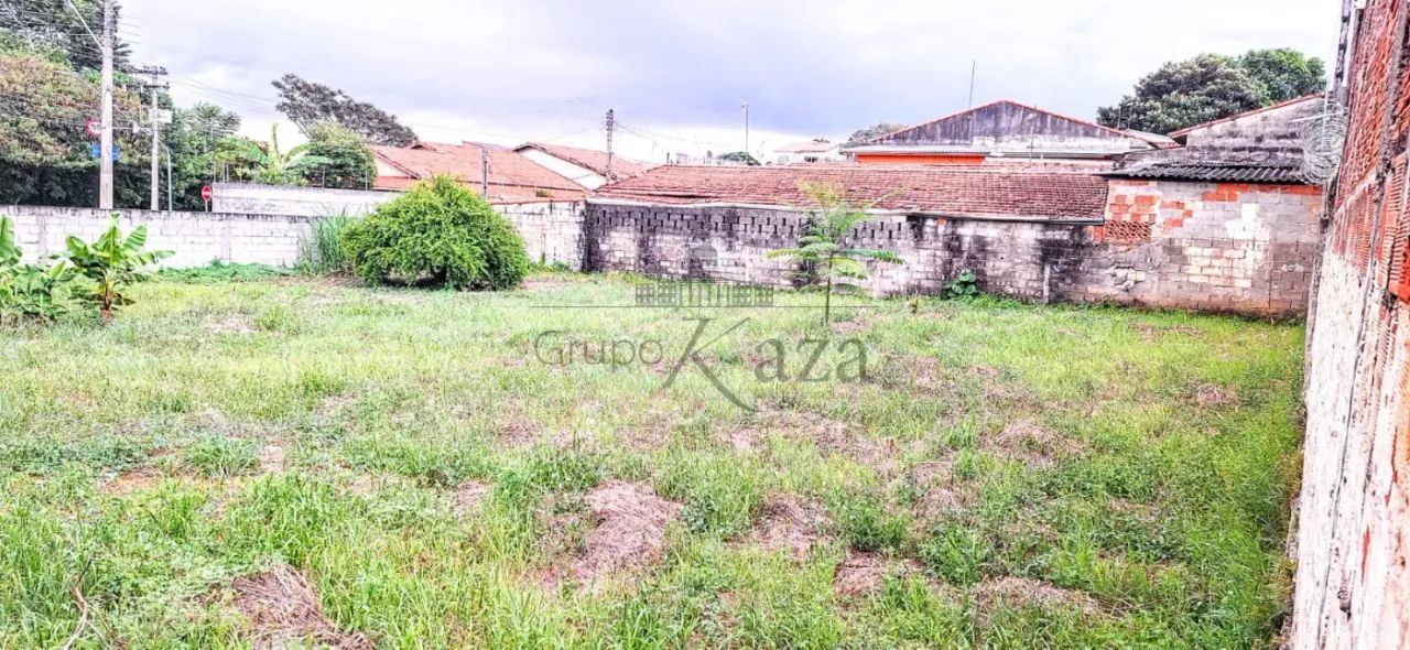 Oportunidade - Terreno - Bosque dos Eucaliptos - 309,06m².