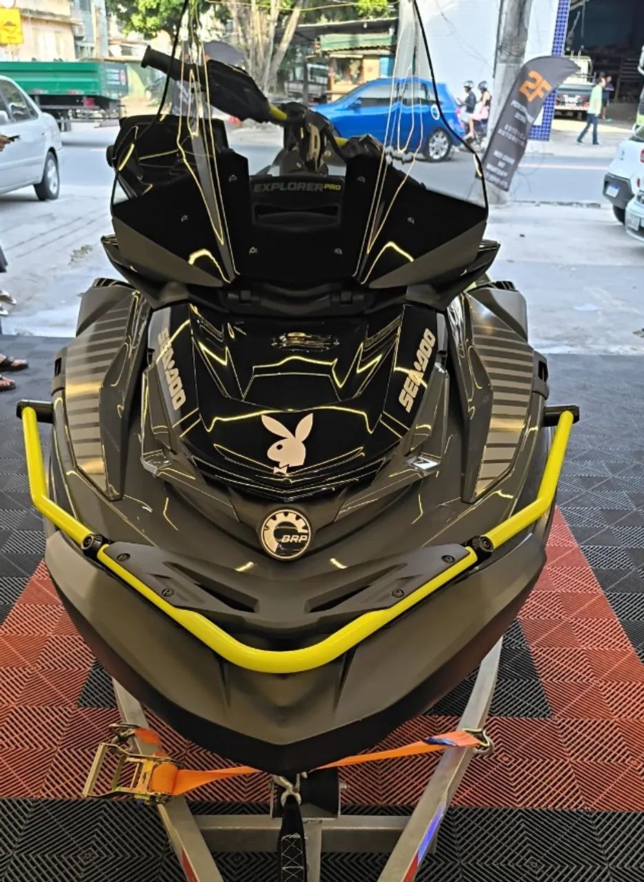 Vendo Sea doo Explorer pro único dono com 34h jet impecável.