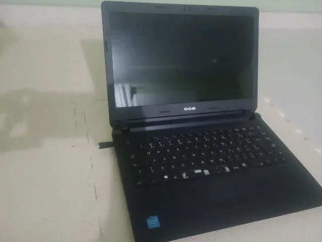 Notebook CCE Ultra Thin U25 funcionando