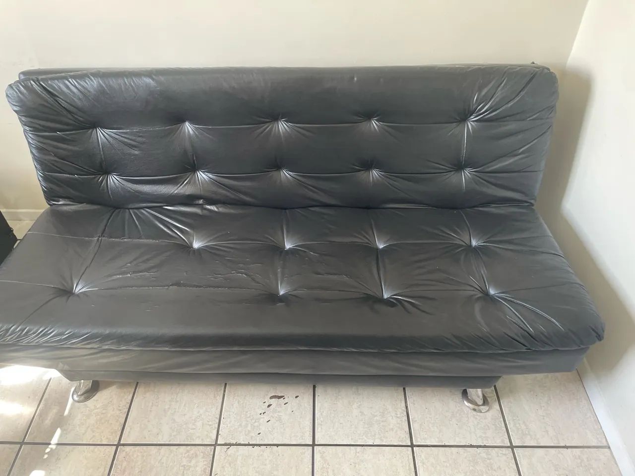 Sofá-cama couro 3 lugares 