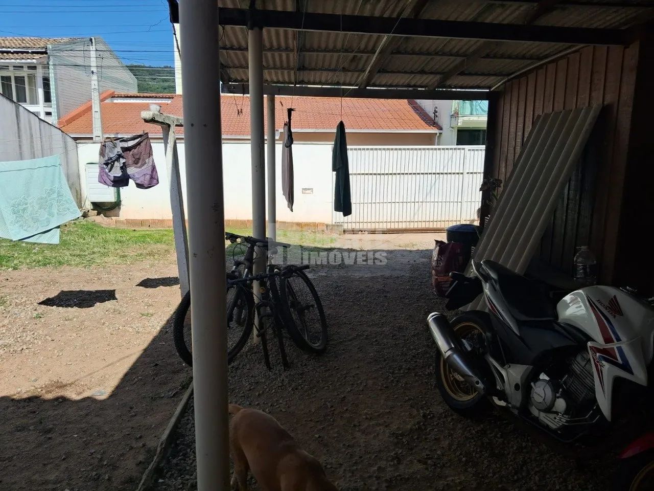 Vendo terreno no bairro Córrego Grande, em Florianópolis.