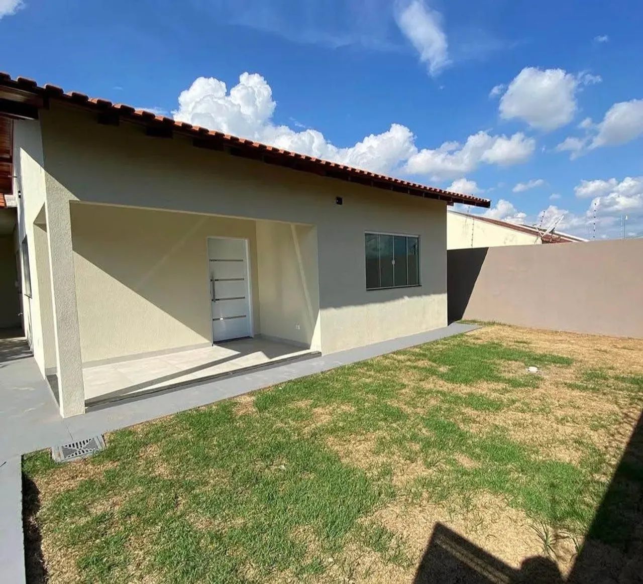 . CASA RECÉM FINALIZADA COM EXCELENTE ACABAMENTO  - Foto 3