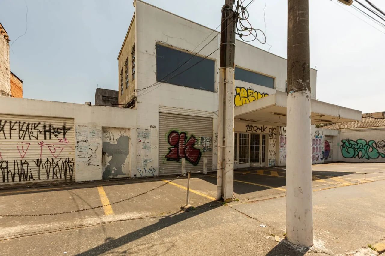 Prédio comercial na Avenida Itaberaba, 549  4300 m² - Foto 2
