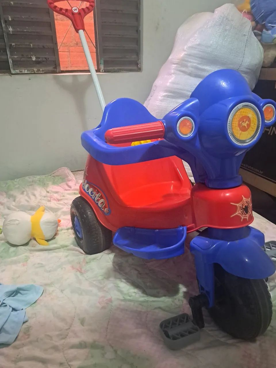 Triciclo  infantil 